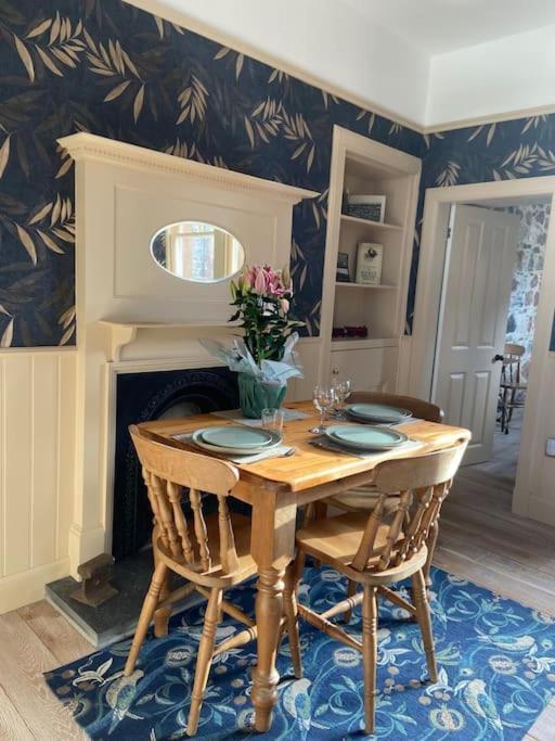 Signalman'S Cottage In Clachnaharry South Kessock ภายนอก รูปภาพ