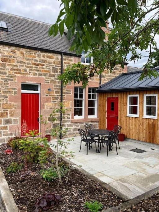 Signalman'S Cottage In Clachnaharry South Kessock ภายนอก รูปภาพ